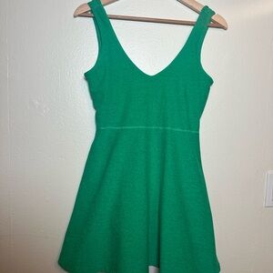 Beyond Yoga Vibrant Green Mini Dress with build in bra and bike shorts‎ size S